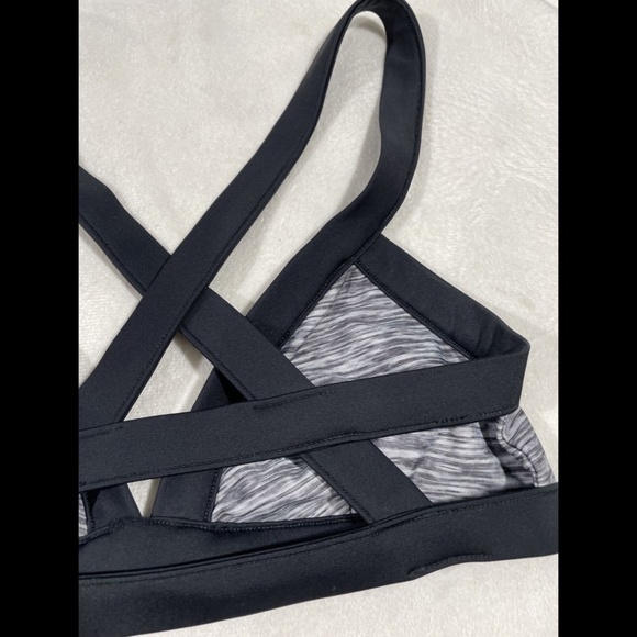 NEW Rip Curl Mirage Colorblock‎ X-Back Bikini Top in Black/Grey [SZ XS ] - Picture 11 of 13